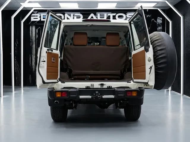 2026 Toyota Land Cruiser LC71 LX 2.8L Turbo 4 Cyl Diesel 4WD AT - Beyond Autos - www.beyondautos.com