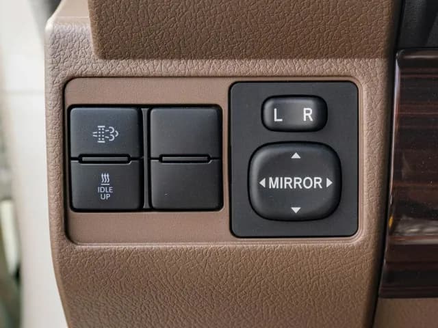 2026 Toyota Land Cruiser LC71 LX 2.8L Turbo 4 Cyl Diesel 4WD AT - Beyond Autos - www.beyondautos.com