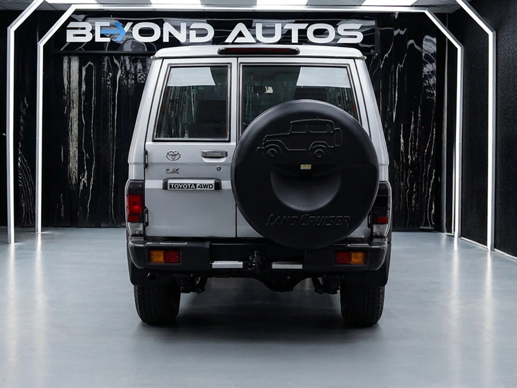 2026 Toyota Land Cruiser LC71 LX 4.0L 6 Cyl Petrol 4WD AT - Beyond Autos - www.beyondautos.com