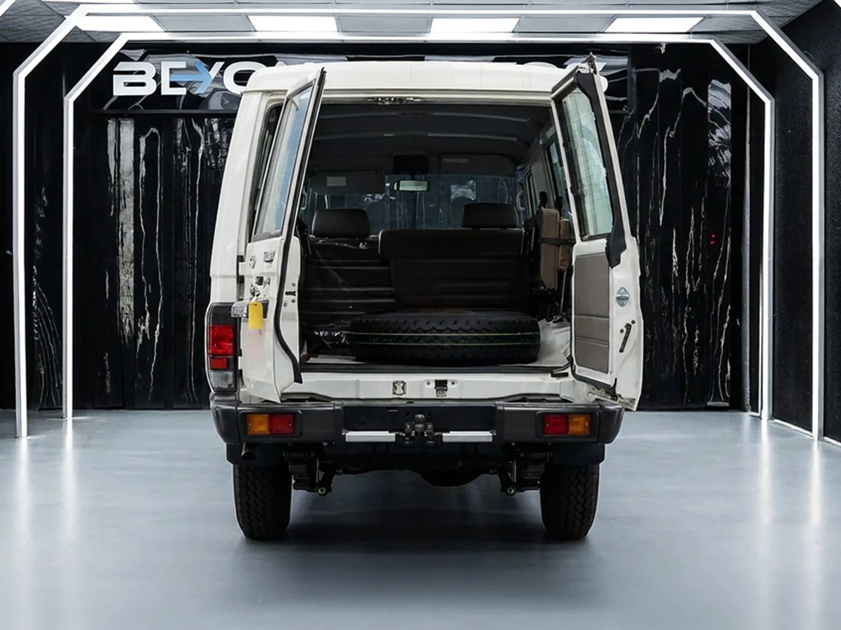2026 Toyota Land Cruiser LC78 4.0L 6 Cyl Petrol 4WD MT - Beyond Autos - www.beyondautos.com