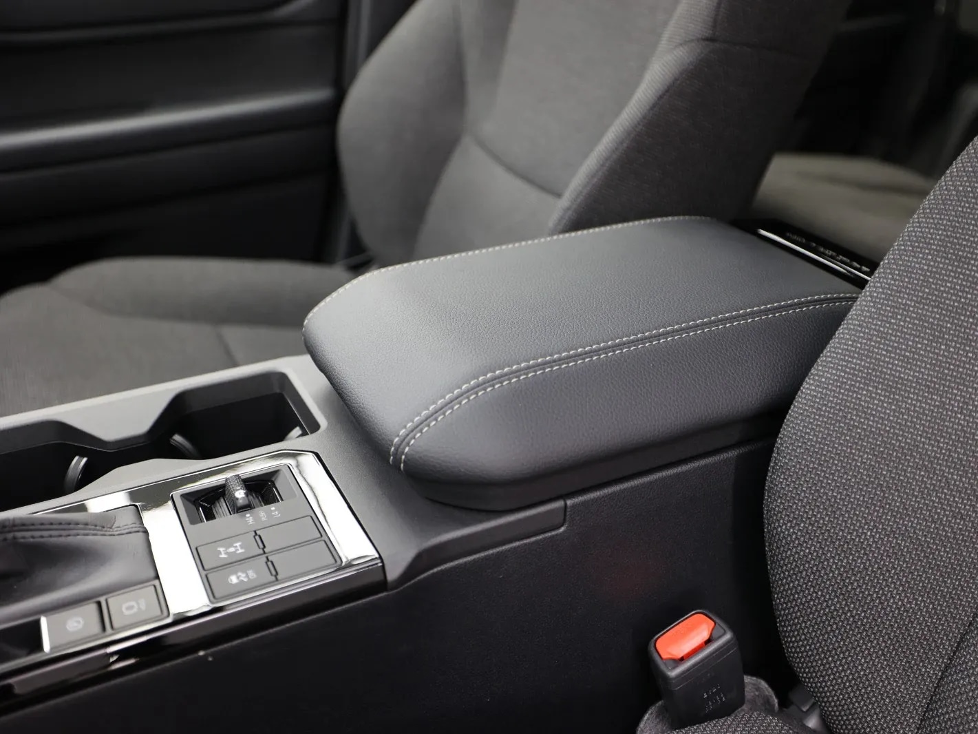 2026 Toyota Land Cruiser Prado J250 TXL-1 2.4LT L4 Petrol AT - Beyond Autos - www.beyondautos.com