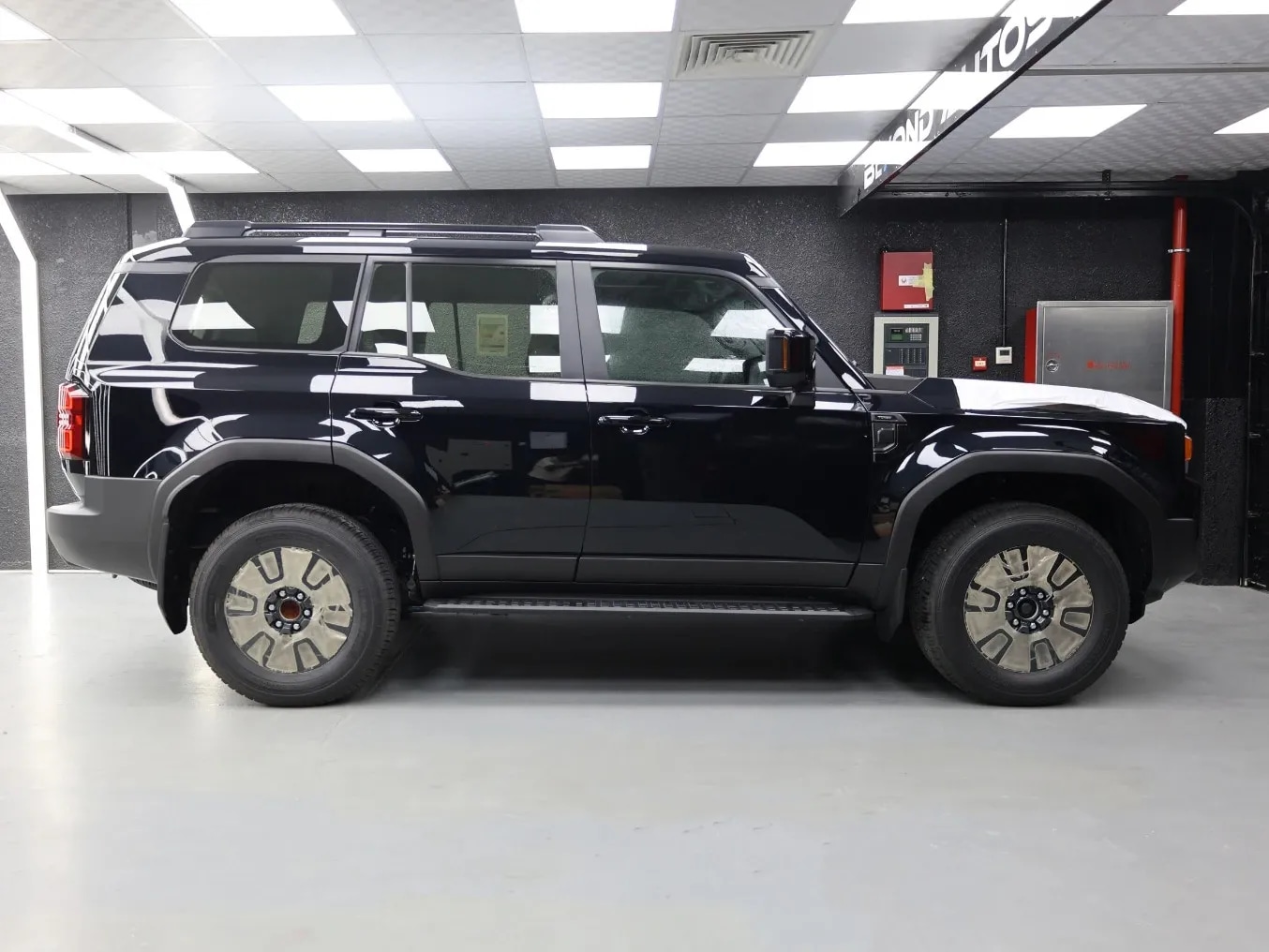 2026 Toyota Land Cruiser Prado J250 TXL-1 2.4LT L4 Petrol AT - Beyond Autos - www.beyondautos.com