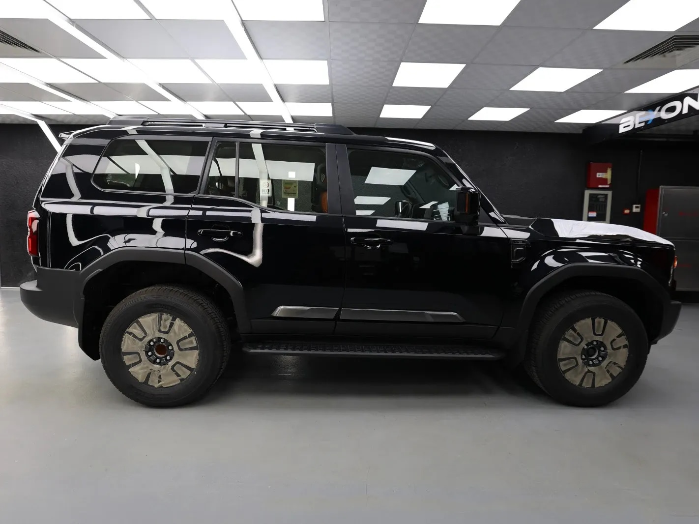 2026 Toyota Land Cruiser Prado J250 TXL-1 2.4LT L4 Petrol AT - Beyond Autos - www.beyondautos.com