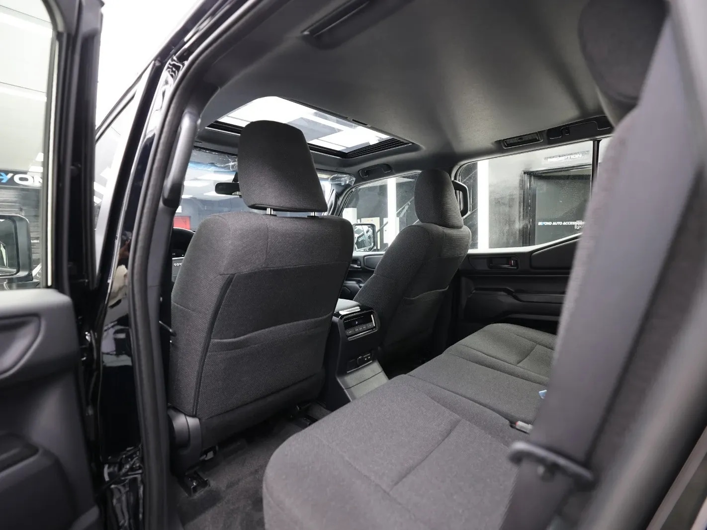 2026 Toyota Land Cruiser Prado J250 TXL-1 2.4LT L4 Petrol AT - Beyond Autos - www.beyondautos.com