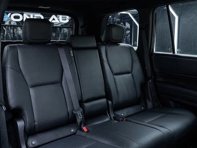 2026 Toyota Prado TXL-3 2.8L Turbo 4 Cyl Diesel 4WD AT - Beyond Autos - www.beyondautos.com