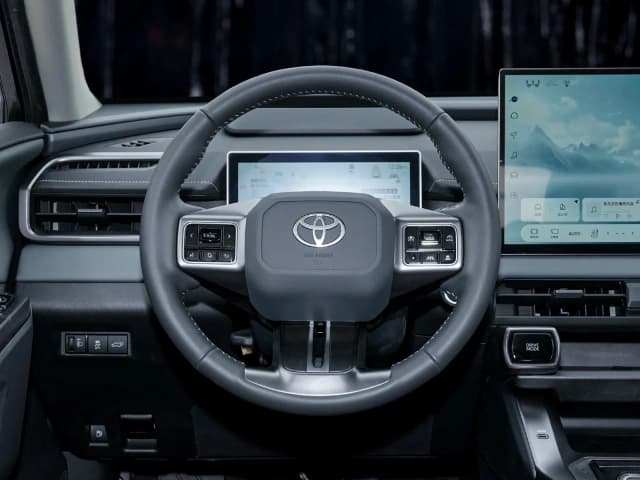 2026 Toyota Rav4 Flagship Edition 2.5L 4 Cyl Hybrid Dual Motor AWD - Beyond Autos - www.beyondautos.com