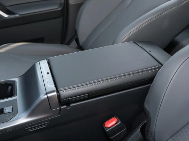 2026 Toyota Rav4 Luxury Edition 2.0L 4 Cyl Petrol AWD CVT - Beyond Autos - www.beyondautos.com