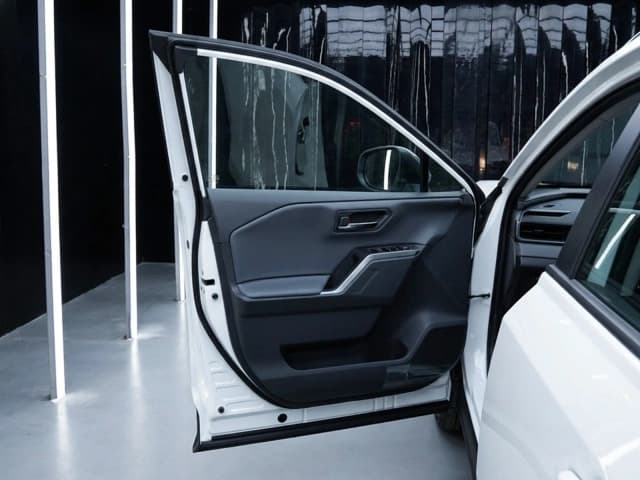 2026 Toyota Rav4 Luxury Edition 2.5L 4 Cyl Hybird AWD - Beyond Autos - www.beyondautos.com