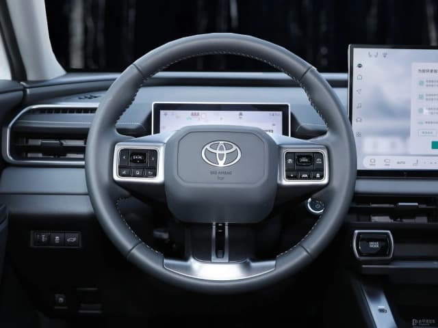 2026 Toyota Rav4 Luxury Edition 2.5L 4 Cyl Hybird AWD - Beyond Autos - www.beyondautos.com