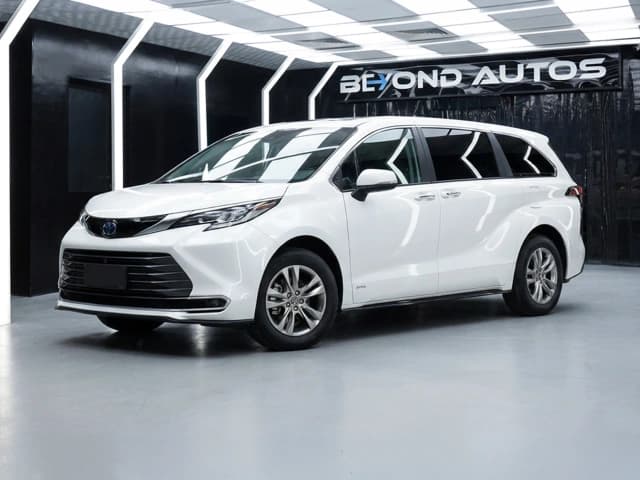 2026 Toyota Sienna XLE 2.5L 4 Cyl Hybrid FWD CVT - Beyond Autos - www.beyondautos.com