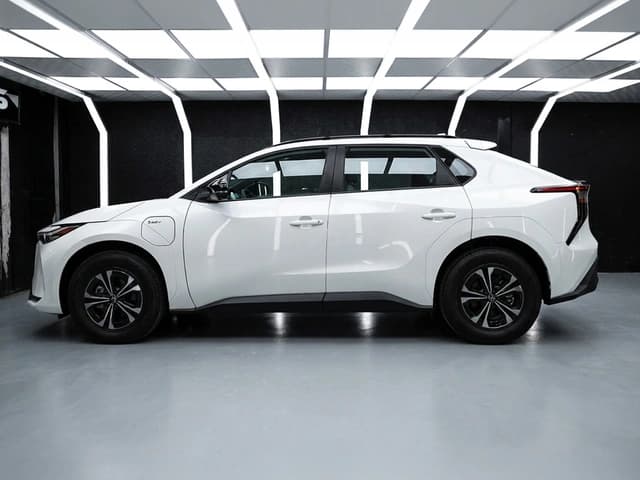 2026 Toyota bZ4X AIR Edition 150 kW 204Ps EV FWD AT - Beyond Autos - www.beyondautos.com