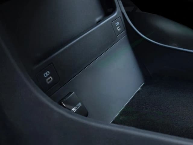 2026 Toyota bZ4X AIR Edition 150 kW 204Ps EV FWD AT - Beyond Autos - www.beyondautos.com