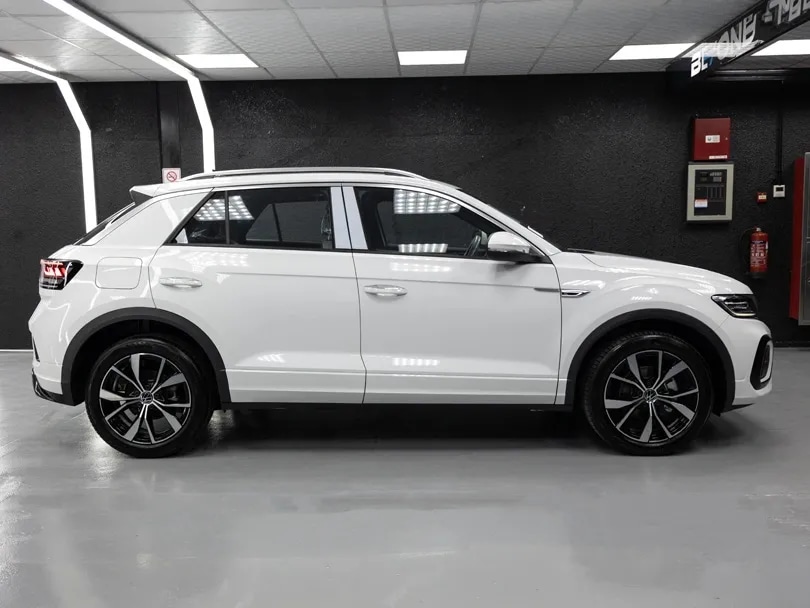 2026 VW T-Roc 300TSI 1.5L Turbo 4 Cyl Petrol FWD - Beyond Autos - www.beyondautos.com
