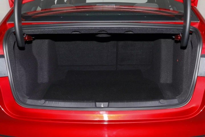 2026 BYD Qin Electric Vehicle 136 horsepower - Beyond Autos - www.beyondautos.com