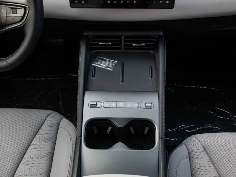 2026 BYD Seal 06 DM-i 1.5L L4 PHEV Petrol - Beyond Autos - www.beyondautos.com