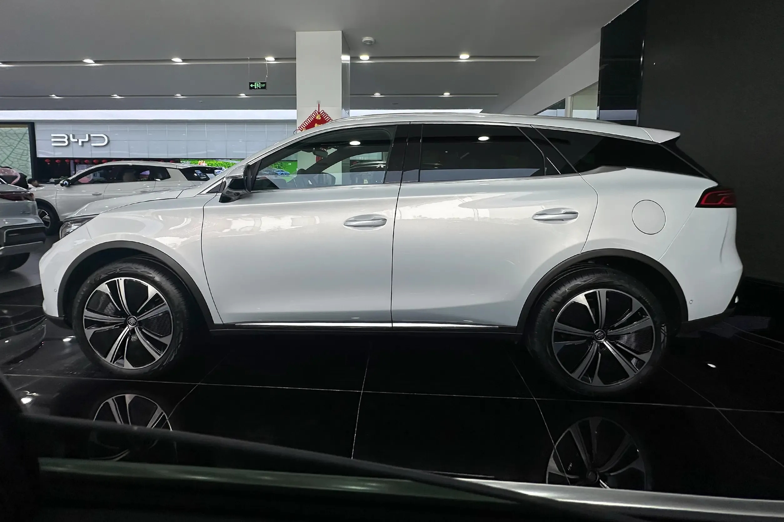 2026 BYD Tang Electric Vehicle 517 horsepower - Beyond Autos - www.beyondautos.com