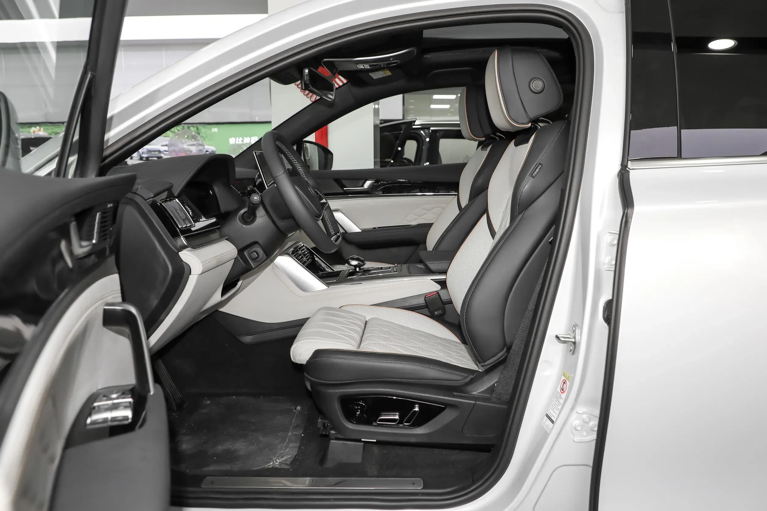 2026 BYD Tang Electric Vehicle 517 horsepower - Beyond Autos - www.beyondautos.com