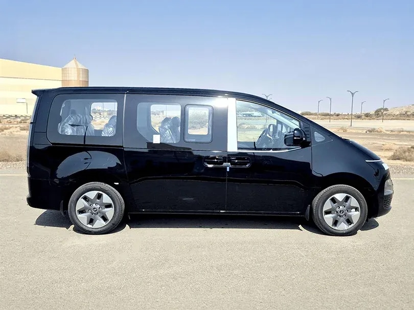 2026 Hyundai Staria Passanger 2.2L L4 Diesel - Beyond Autos - www.beyondautos.com