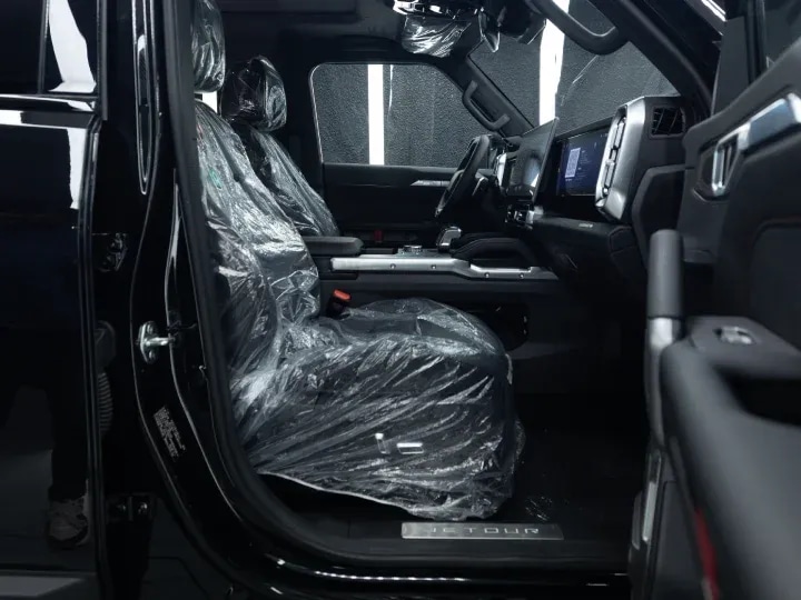 2026 Jetour T2 2.0L XWD Turbo Black Inside Black - Beyond Autos - www.beyondautos.com