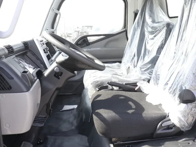 2026 Mitsubishi Fuso Canter Single Cab Cargo 4.2L V6 Diesel - Beyond Autos - www.beyondautos.com
