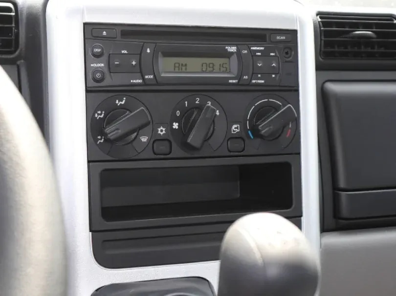 2026 Mitsubishi Fuso Canter Single Cab Cargo 4.2L V6 Diesel - Beyond Autos - www.beyondautos.com