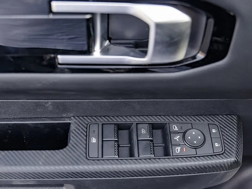 2026 Mitsubishi L200 Triton DC 2.4L L4 Petrol- Beyond Autos - www.beyondautos.com
