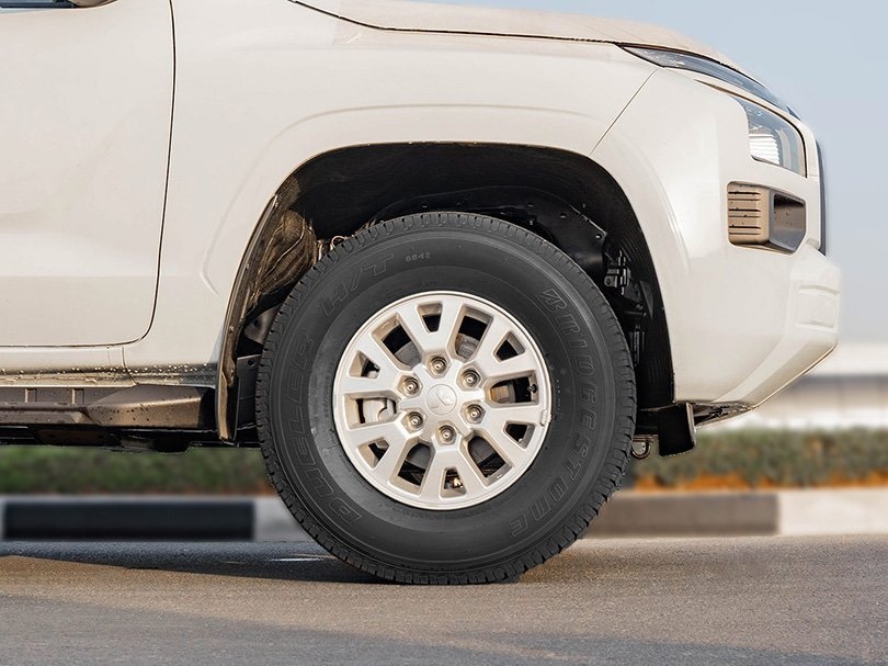 2026 Mitsubishi L200 Triton GL 2.4L L4 Turbo Diesel - Beyond Autos - www.beyondautos.com