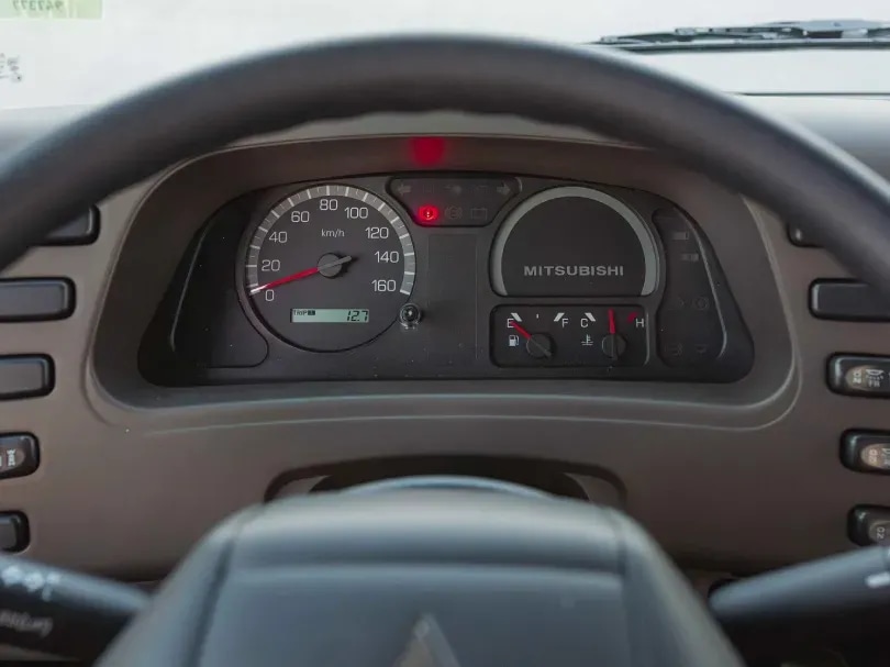 2026 Mitsubishi Rosa 4.2 V6 Diesel - Beyond Autos - www.beyondautos.com