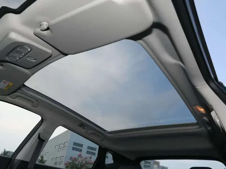 2026 Nissan Qashqai 2.0L Honor White Inside Gray - Beyond Autos - www.beyondautos.com
