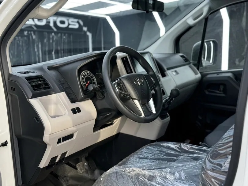 2026-Toyota-Hiace-3.5L 6 Cyl Petrol RWD MT - Beyond Autos - www.beyondautos.com
