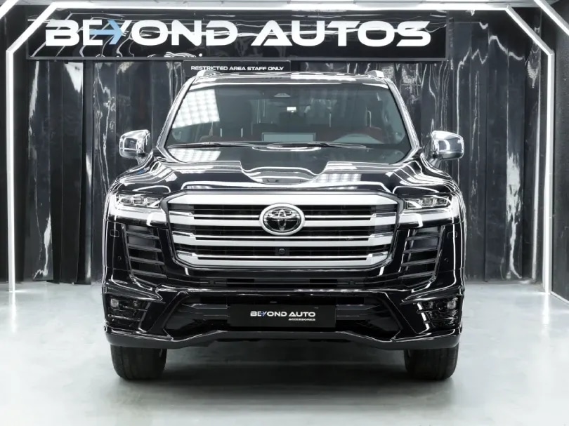 2026 Toyota Land Cruiser LC300 VXR V6 3.3L Diesel Twin Turbo - For Export - Beyond Autos - www.beyondautos.com