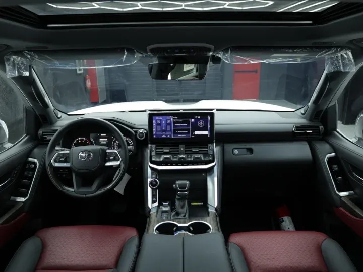 2026 Toyota Land Cruiser LC300 VXR V6 3.3L Diesel Twin Turbo - For Export - Beyond Autos - www.beyondautos.com