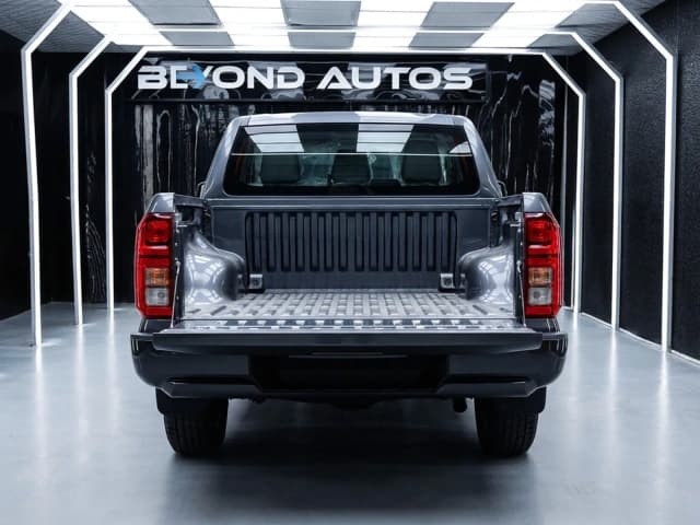 2027 Mitsubishi L200 Triton Sportero 2.4L Turbo 4 cyl Diesel 4WD AT - Beyond Autos - www.beyondautos.com