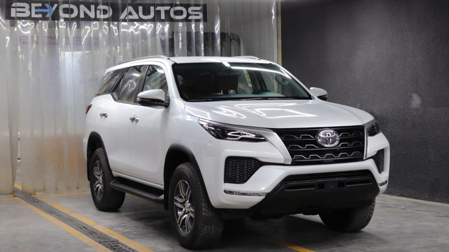 Toyota fortuner Exr