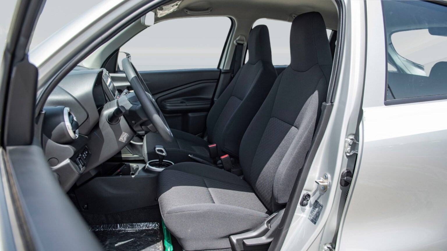 Beyond-Autos-SUZUKI-CELERIO-GL-1.0L-PET-AT-9-1536x864