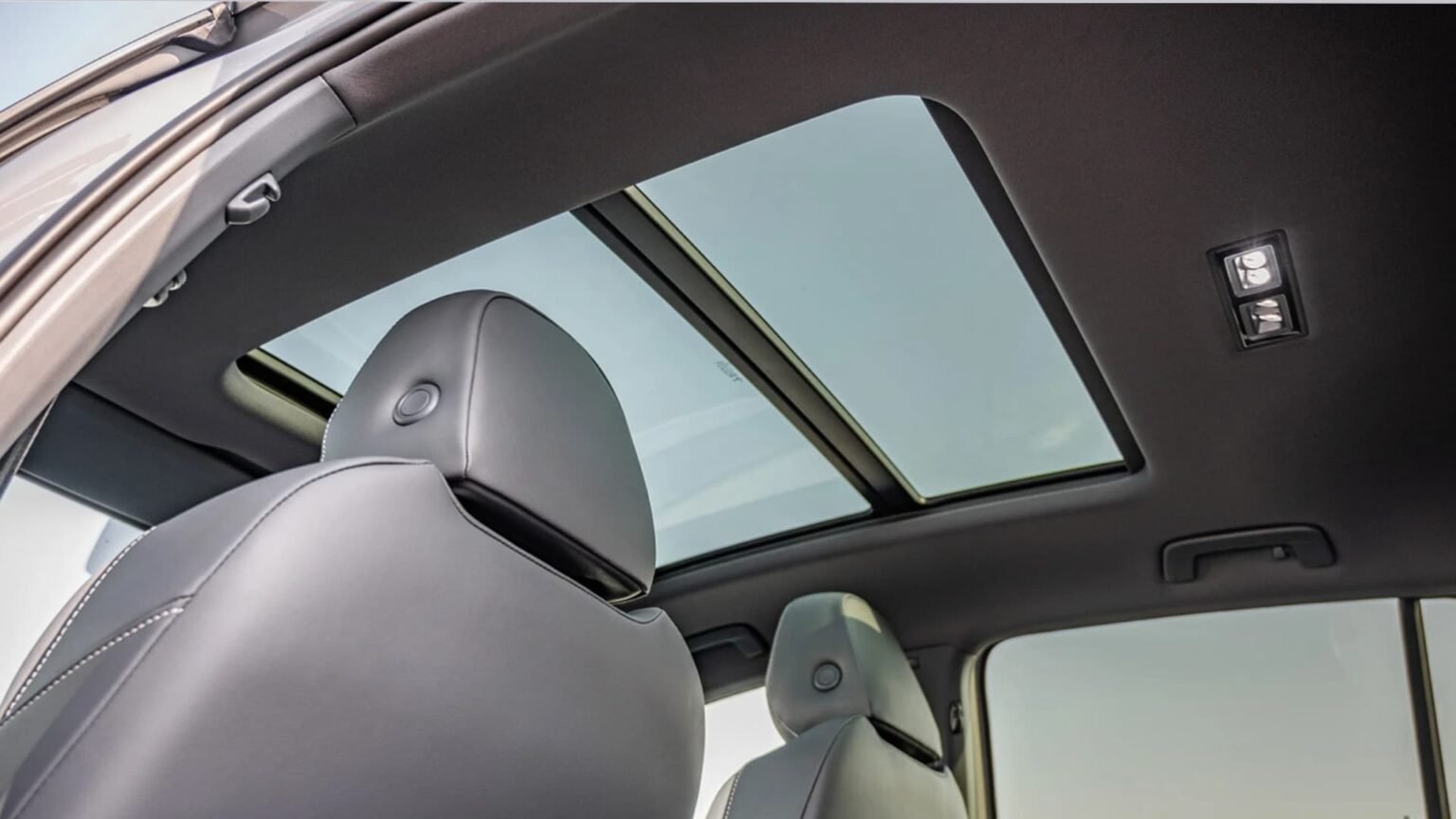 Beyond-Autos-VOLKSWAGON-ID4-CROZZ-12-1536x864