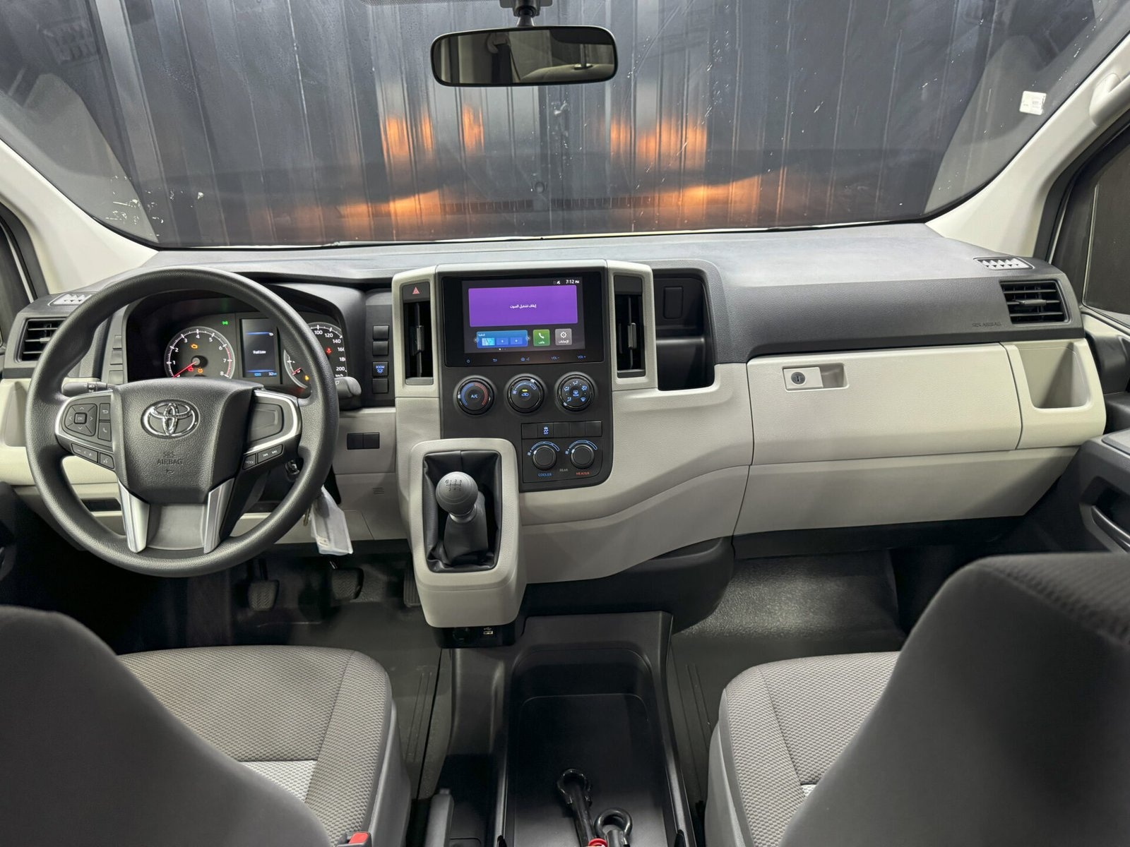 Beyond Autos _ 2025 Toyota Hiace 3.5L Manual Petrol (13)