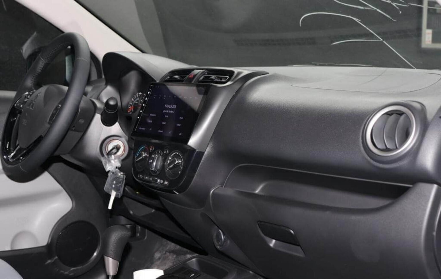 Mitsubishi attrage