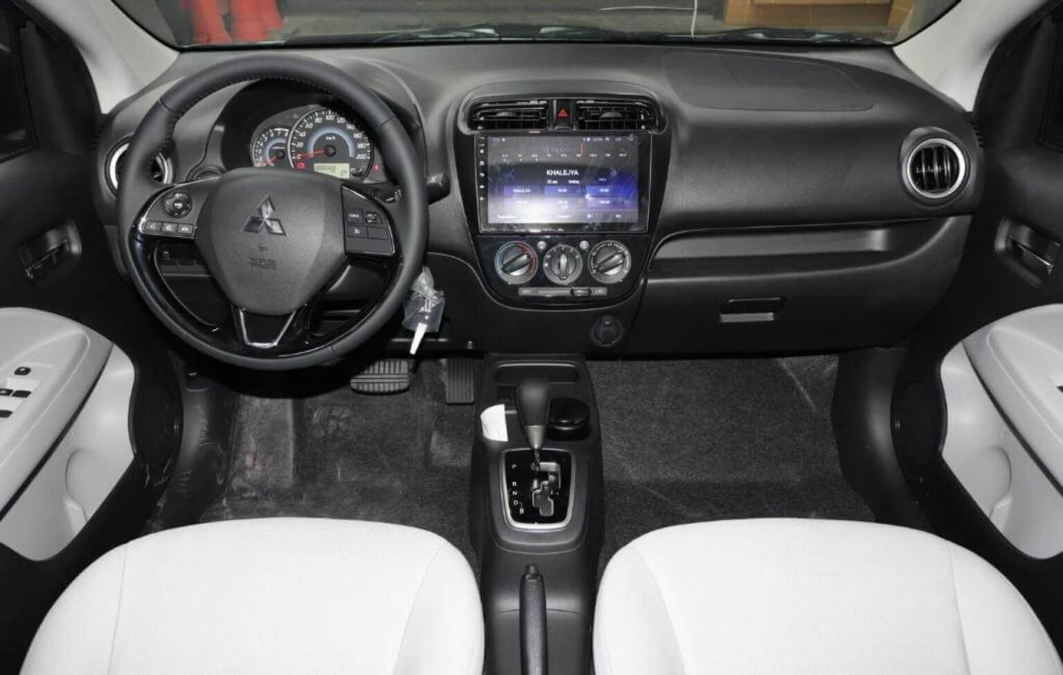 Mitsubishi attrage