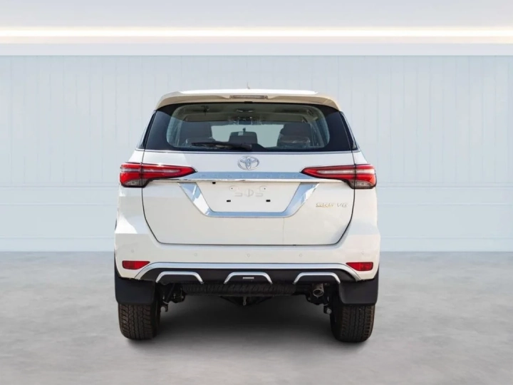 2026 Toyota Fortuner VXR SR5 V6 4.0L White Inside Orange - Beyond Autos - www.beyondautos.com