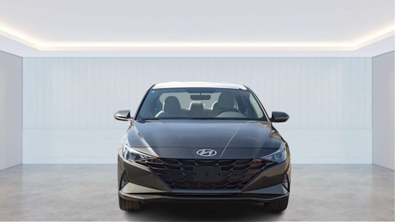 2024 HYUNDAI ELANTRA 1.6L PETROL PREMIER PLUS