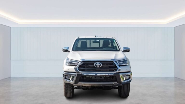 2024 TOYOTA HILUX DOUBLE CAB PICKUP GLXS-V 2.4L DIESEL AUTOMATIC