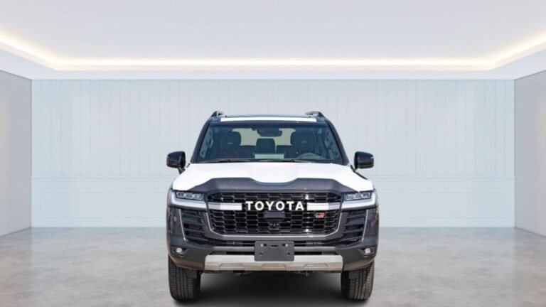 2026 Toyota Land Cruiser LC300 GR Sport V6 3.3L Diesel Twin Turbo