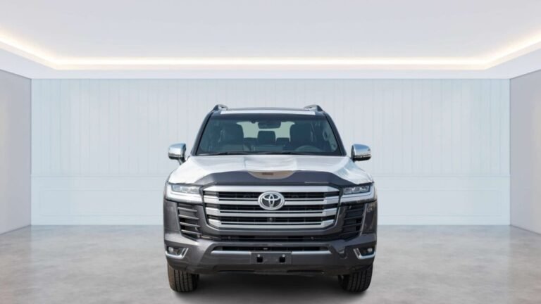 2026 Toyota Land Cruiser LC300 VXR V6 3.3L Diesel Twin Turbo