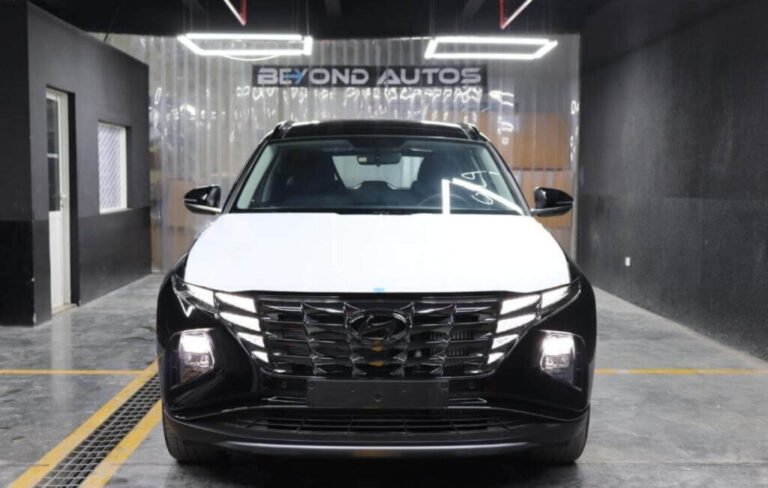 2024 HYUNDAI TUCSON 1.6L TURBO PETROL AUTOMATIC BLACK