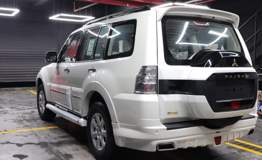 Body Kit V1 for Mitsubishi Pajero fits 2015 – 2022 models