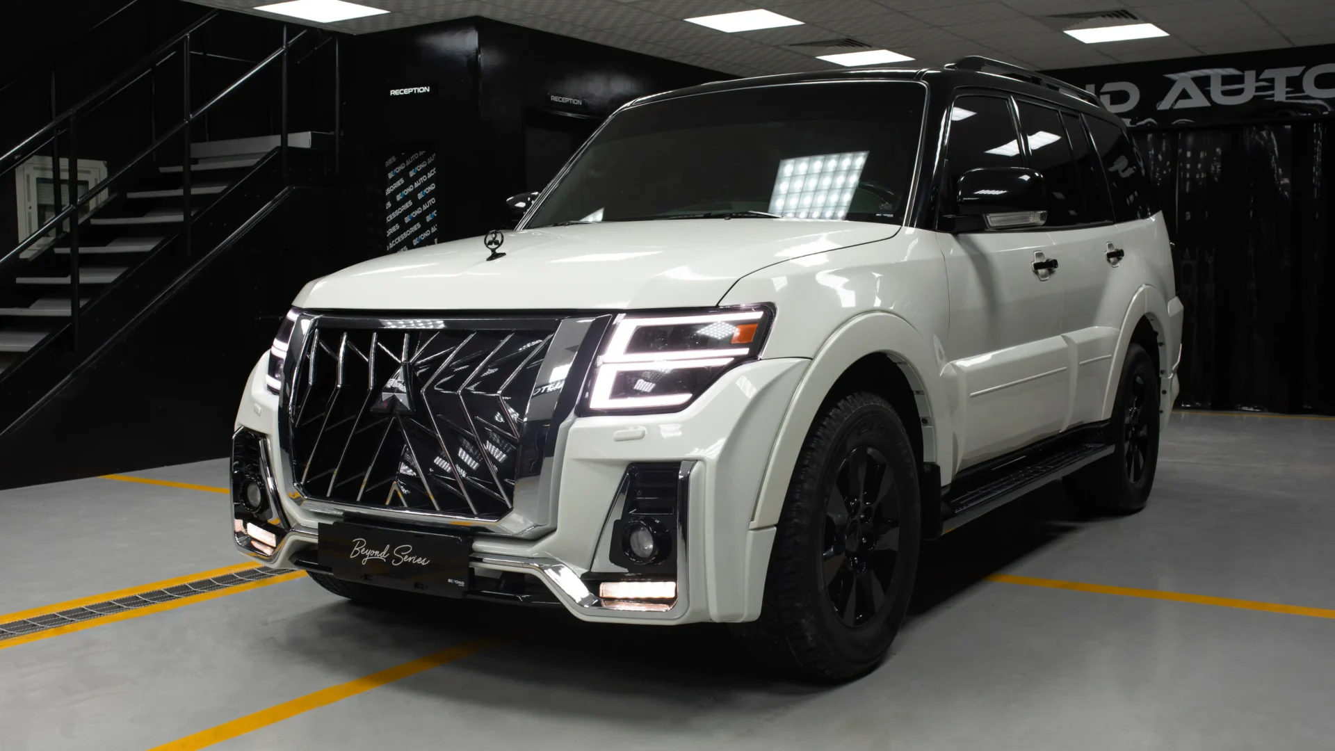 Mitsubishi-Pajero-Black-Hawk-Upgrade-Beyond-Auto-Accessories White Front After