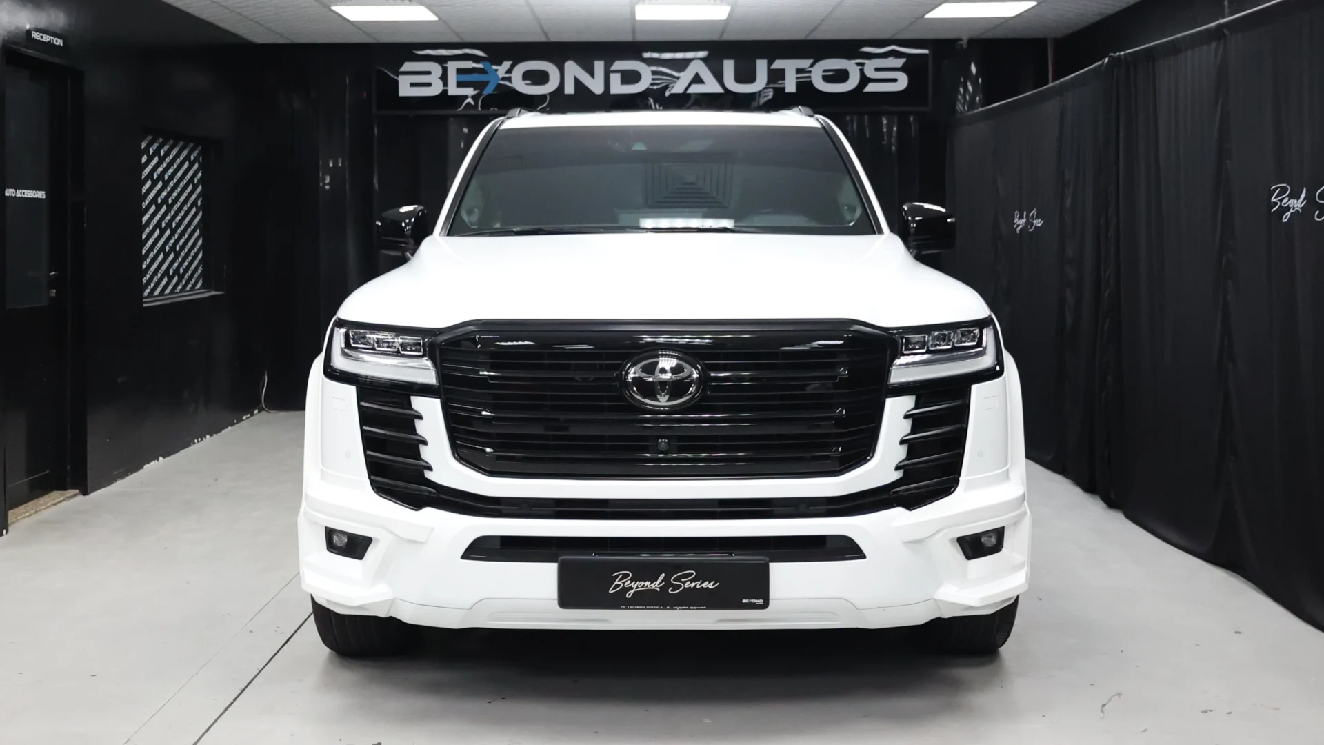 Toyota-Land-Cruiser-LC-Body-Kit-V1-Beyond-Auto-Accessories Front