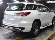 Toyota-Fortuner-Body-Kit-V2-Beyond-Auto-Accessories White Rear