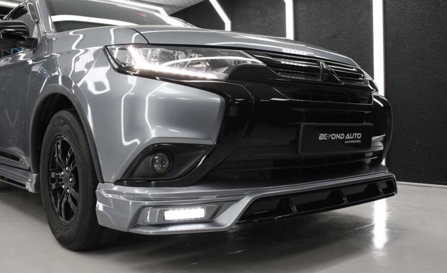 Grey Mitsubishi Outlander 2016 – 2022 Body Kit